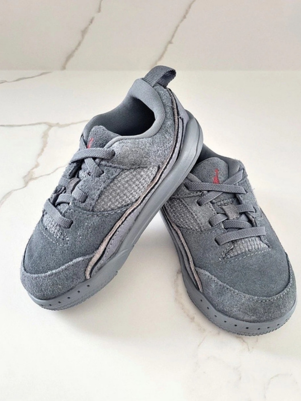 Jordan Low Top Sneakers Gray  US 9C